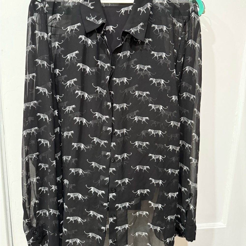 Lane Bryant Black & White with Cheetahs Animal Print Sheer Blouse 26/28 EUC - Picture 1 of 9